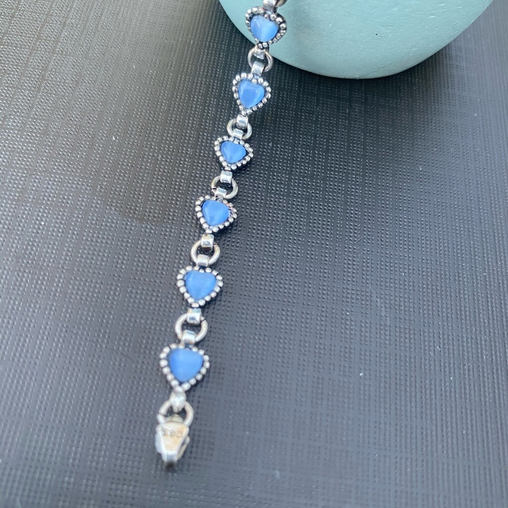 🔺 SOLD 🔺 Vintage Sterling Blue Heart Bracelet - Picture 8 of 8